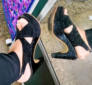 Black Glittered High Heels Sandals