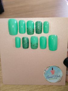 Green Glitter Press-On Nails