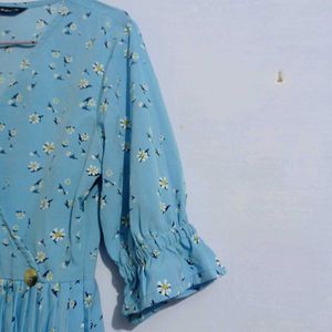 Floral Print Pleated Dress