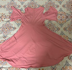 Chic Pink Cold Shoulder Dress