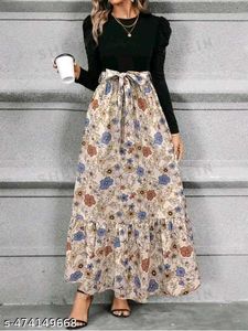 Chic Black &amp; Beige Maxi Dress