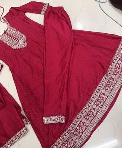 Elegant Anarkali Kurta Set