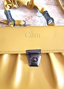 Sling Bag✨️