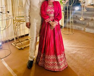 Couple ethnic pair