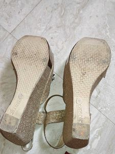 Sparkly Gold Wedges