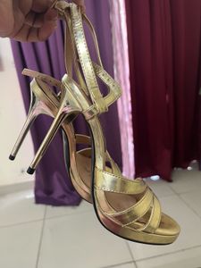 Zara Gold Strappy Heels - Size 7