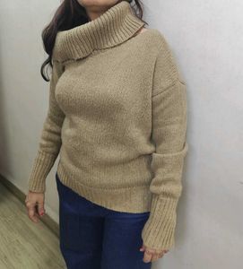 Stylish Boat Neck Off-Shoulder Knit Top