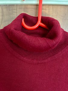 Turtle Neck Pull Over