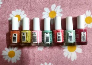 Nail Polish Set - 7 Colors