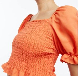H&amp;M Smocked Puff Sleeve Top