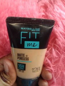 Pilgrim + Maybelline New York Foundation