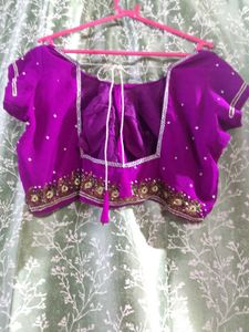 Purple Saree With Readymade Blouse And Freebies