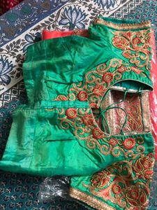 Heavy Border Saree with Blouse