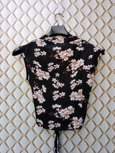 New With Tag Korean Half Bow Crop Top