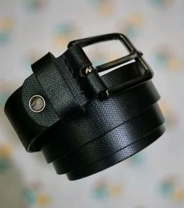 Mens Leather Belt In New Condition