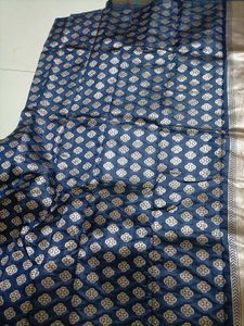 Elegant Unstitched Saree Material - New