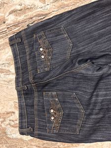 Slim Fit Trendy Ladies Jeans