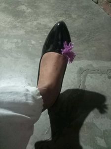 Women Belly Or Lofers