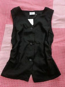 Black Vest Top