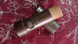 Olivia Makeup Stick