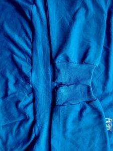 Men&#39;s Dark Blue Round Neck Sweatshirt