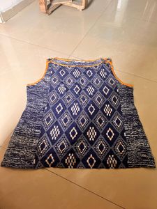 Kurtaaa Top