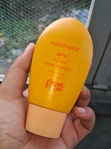 Aqualogica tinted sunscreen