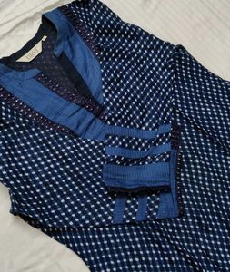 Biba Women Blue Printed Cotton Mix Straight Kurta