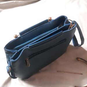 💙👜 New Women&#39;s Slingbag Olive Green Bluish Color