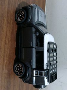 Land Rover Defender Toy Car