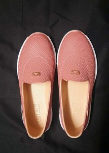CASUAL SHOE