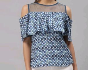 COLD SHOULDER TOP