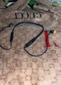 Boat Wireless Earphones