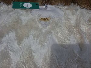 New Top With Tag