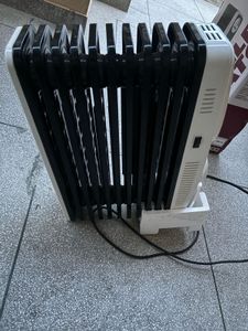 🆕USHA Oil Filled Radiator Room Heater 2700 Watts