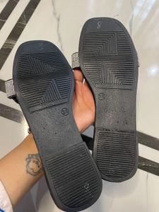 Totally New Women Flat