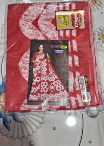 Red &amp; White Batik Saree