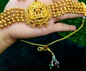 Golden Goddess Choker