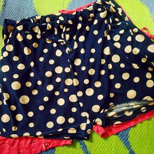 Shorts 🩳 Dot &amp; Floral