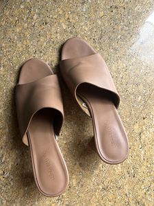 Luna Blu Nude Heeled Sandals