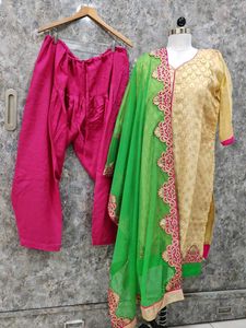 Elegant Indian Salwar Kameez Suit