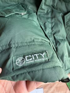 Reebok Vintage NY City Basketball Puffer Jacket