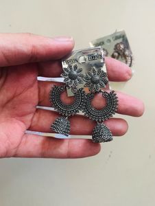 Woman Oxide Earring set of three
