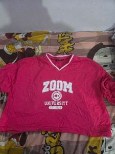 Zoom University Graphic Tee crop top