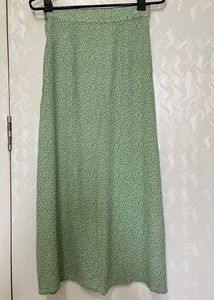 H&amp;M Floral Skirt With A Slit Infront