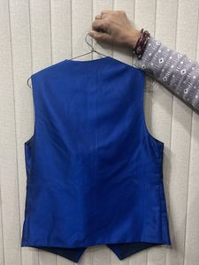 Royal Blue Men's Suit (3 piece)