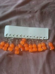 Excellent Unused Pack Of 12 Keychains