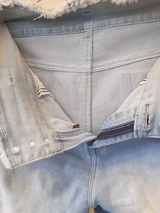 Light blue high Waist skinny jeans 💕