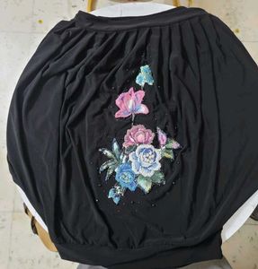 Flowery Black Top (Size L)