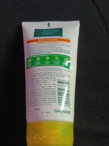 Garnier Vit C Facewash &amp; Neem Face Wash